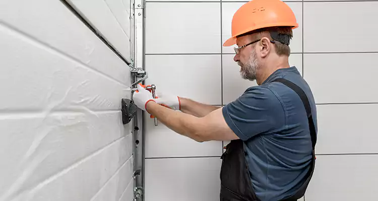 Emergency Garage Door Repair in Walnut Creek, CA