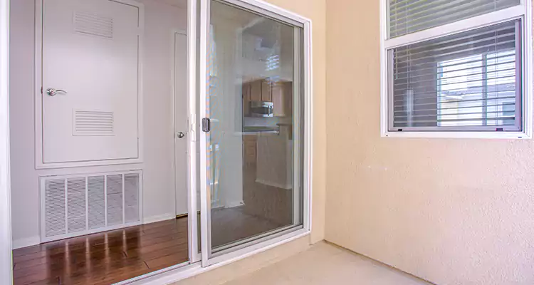 Sliding Screen Door Track Repair in Walnut Creek, CA